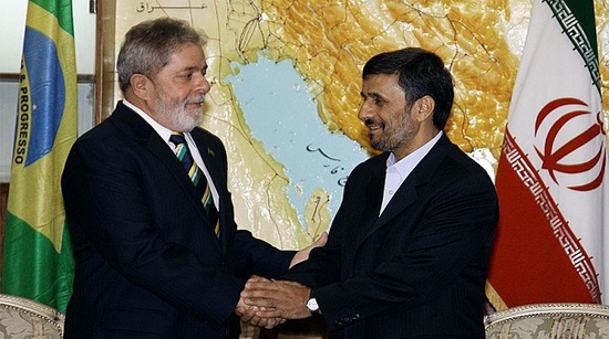 800px Lula e Ahmadinejad 2010